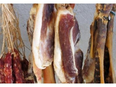 臘肉配（pèi）送