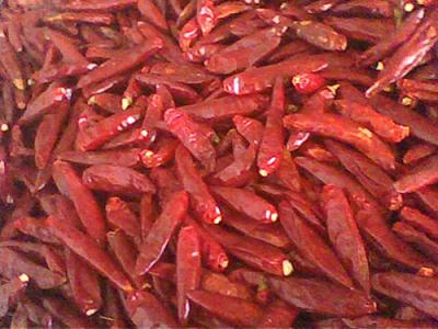 幹辣椒配（pèi）送（sòng）