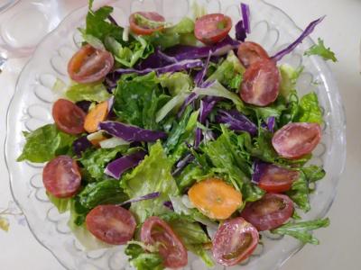 蔬菜沙拉（lā）怎麽做簡單又好吃